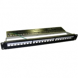 Patchpanel 24xp pusty 19cali 1U wspornik